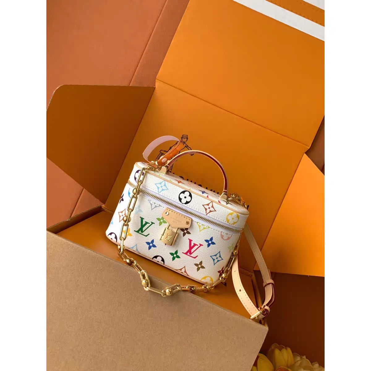 (Buy 3, pay for 2)Vintage-Inspired Box hand bag – Elegant Monogram Tote Box