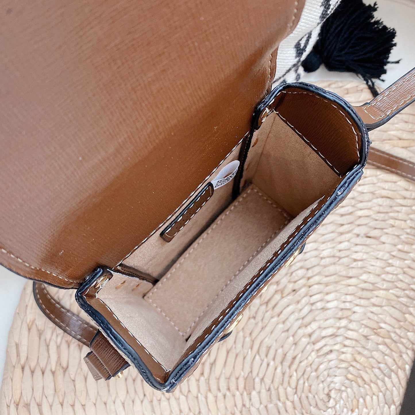 GG Crossbody Leather Bag