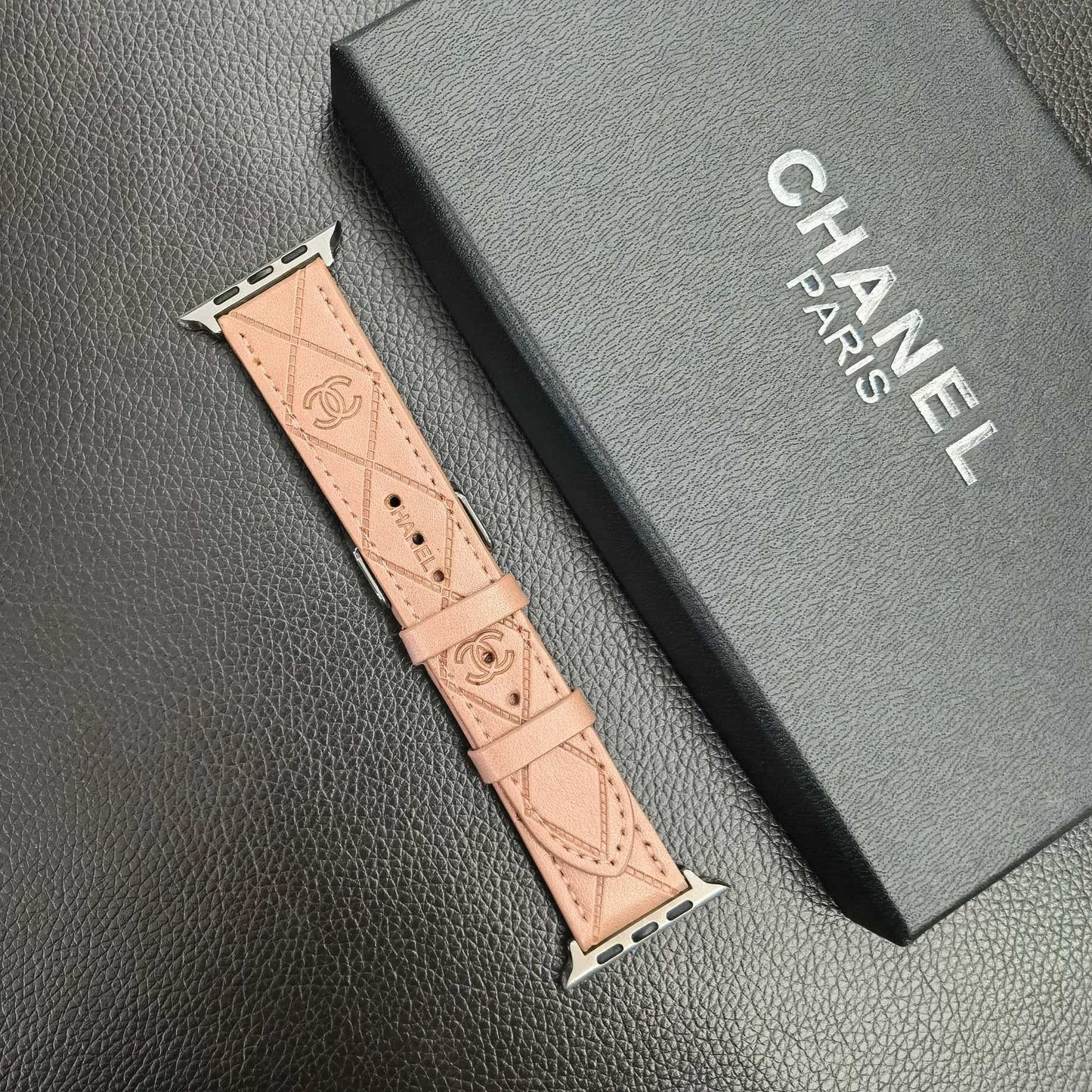 Knurling Apple Watch Straps