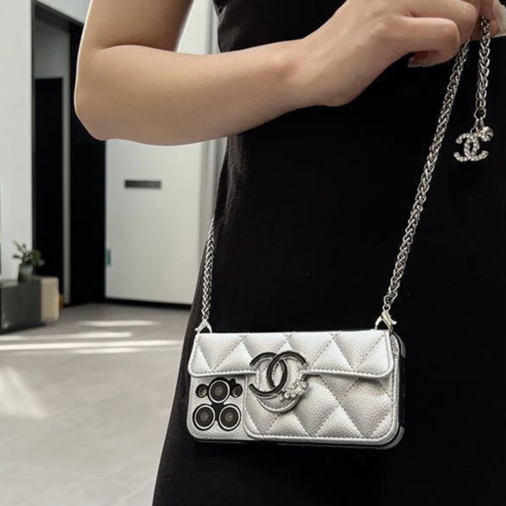 Grandeur Chain Phone Case For iPhone