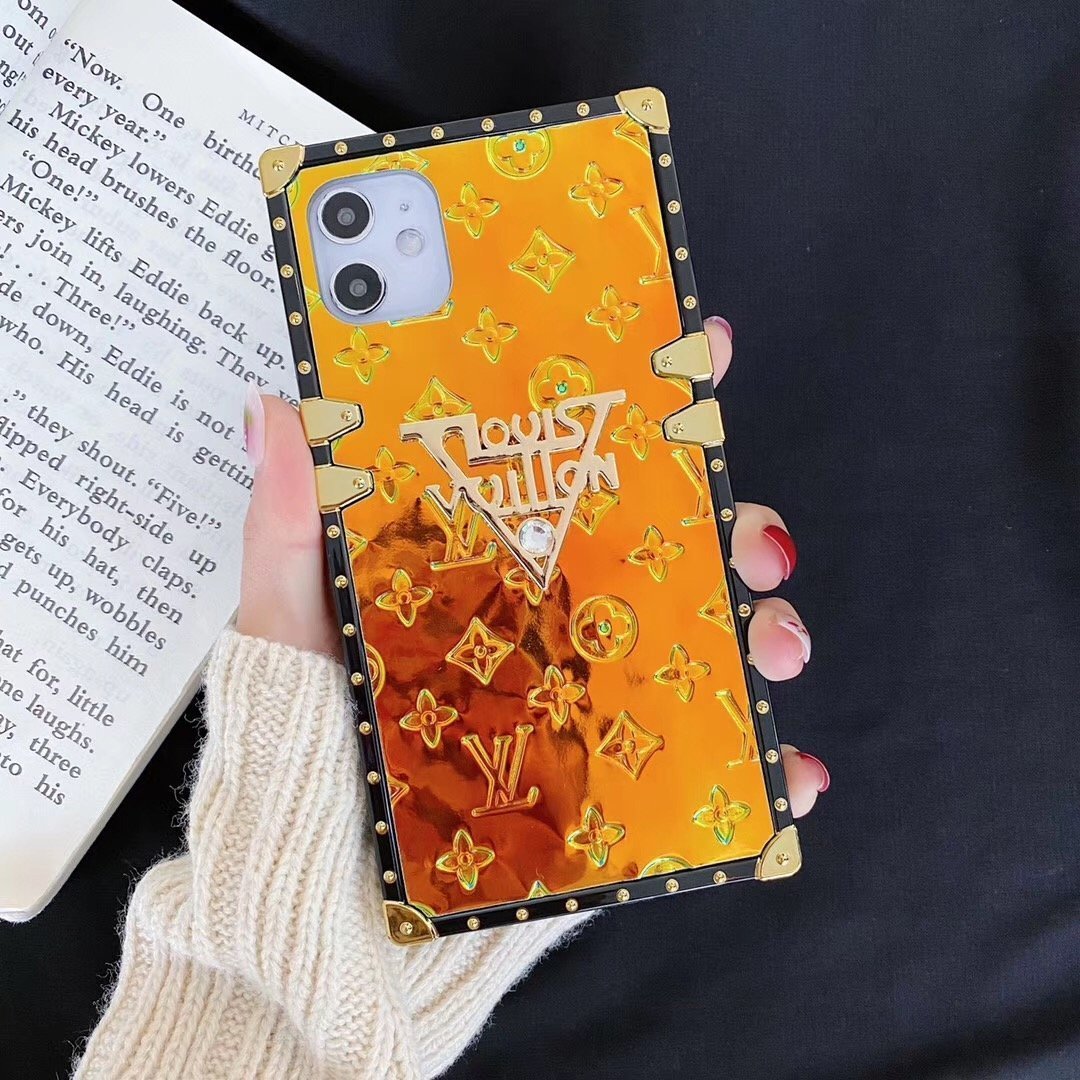 Dazzle Extravagant Phone Case For iPhone