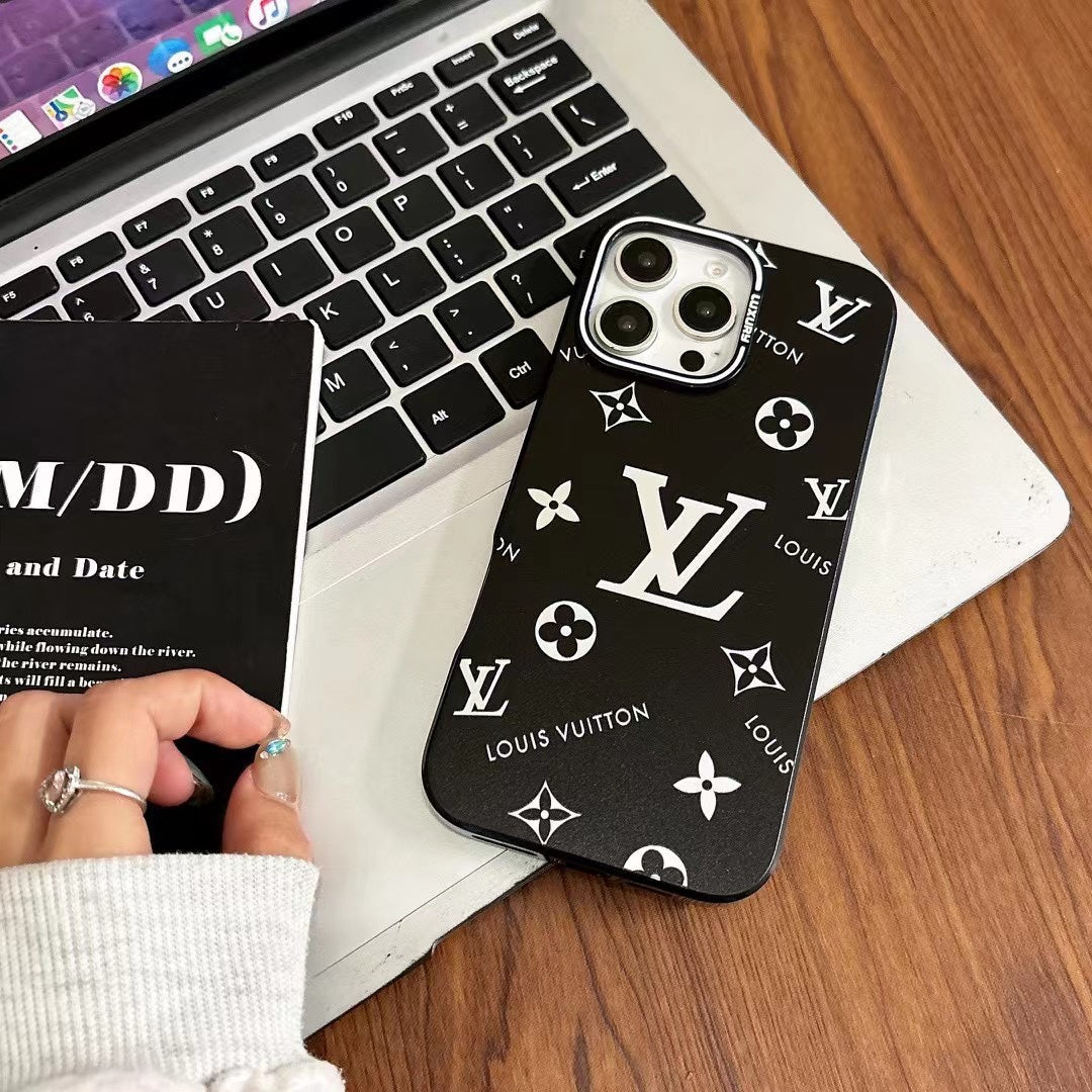 Fashion Black Embossed Phone Case For iPhone
