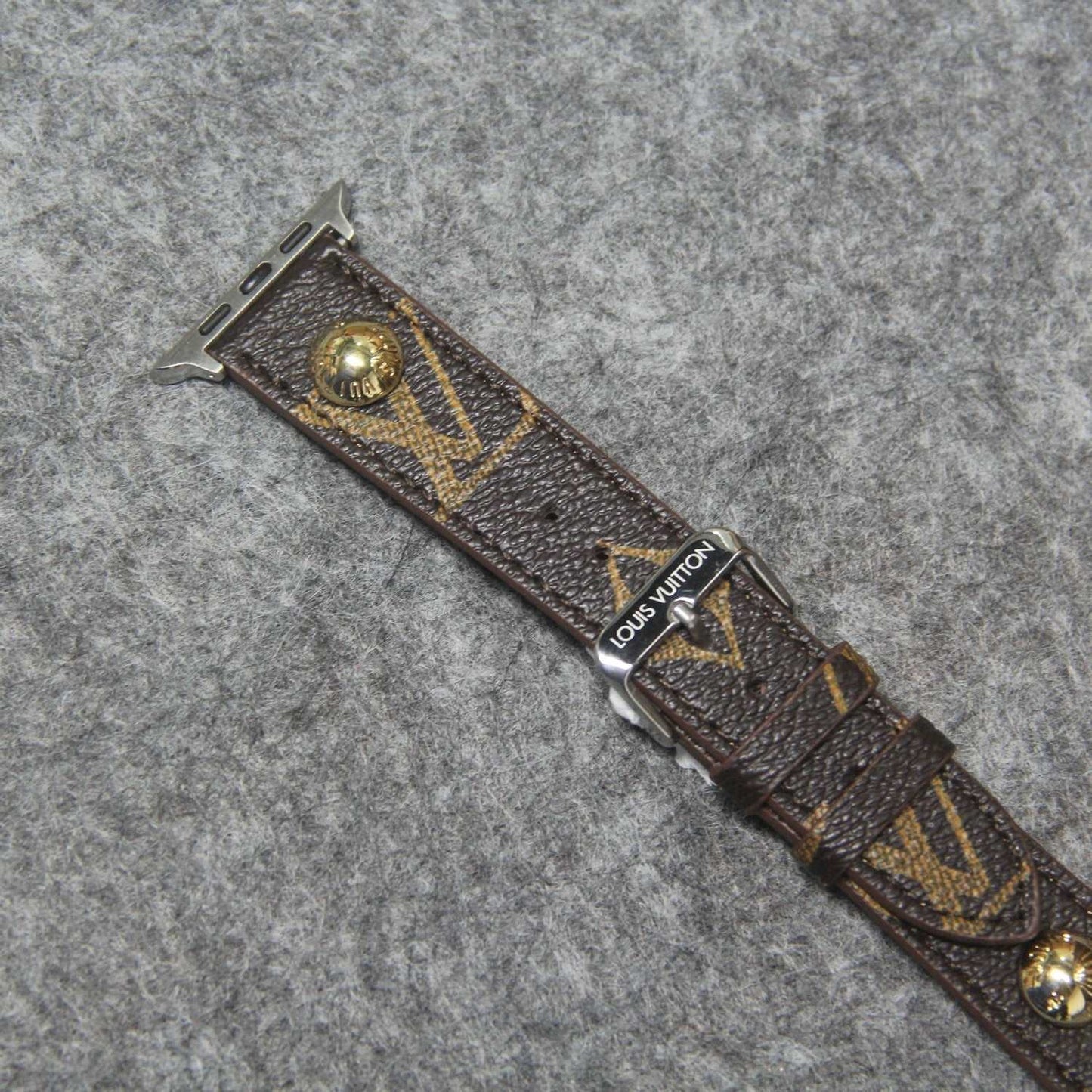 Nail Classic Apple Watch Straps