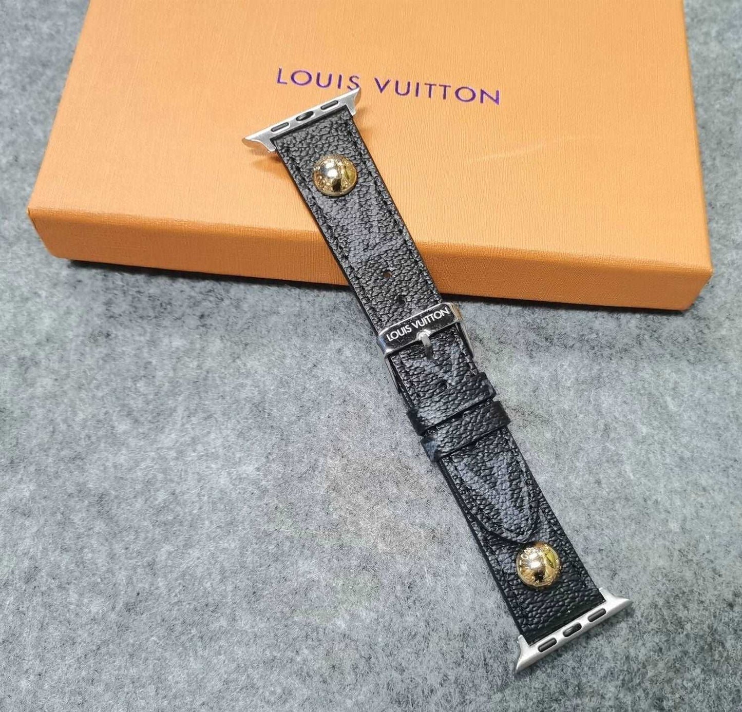 Nail Classic Apple Watch Straps