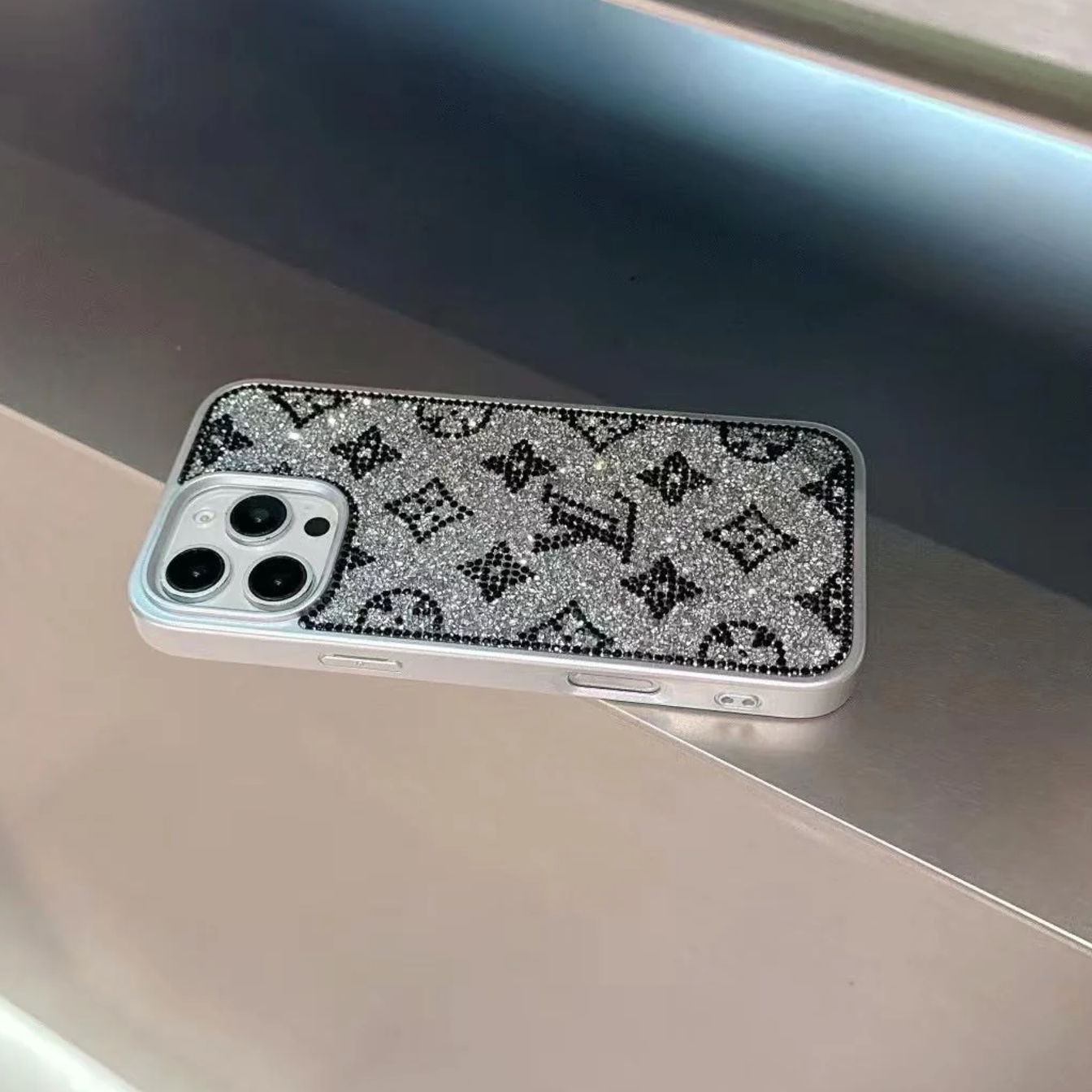 Luxury Shiny Phone Case For iPhone